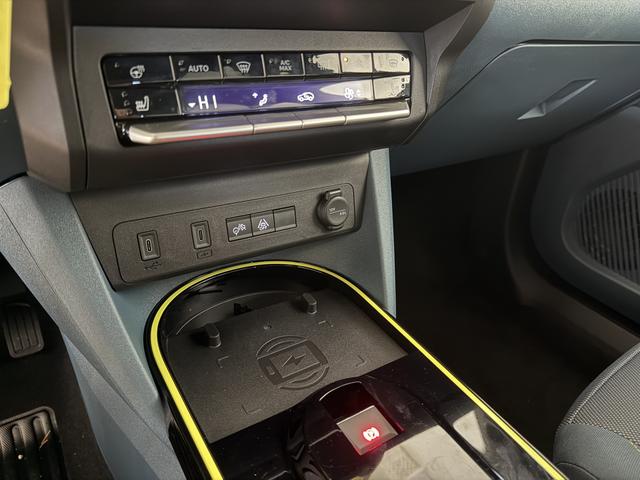 Fiat Grande Panda La Prima Lago Blau