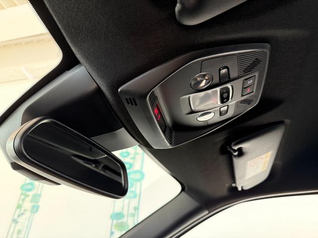 Fiat Grande Panda La Prima Lago Blau