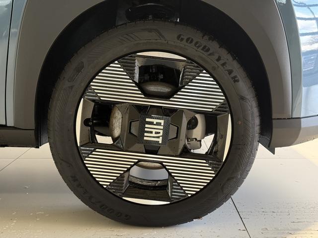 Fiat Grande Panda La Prima Lago Blau