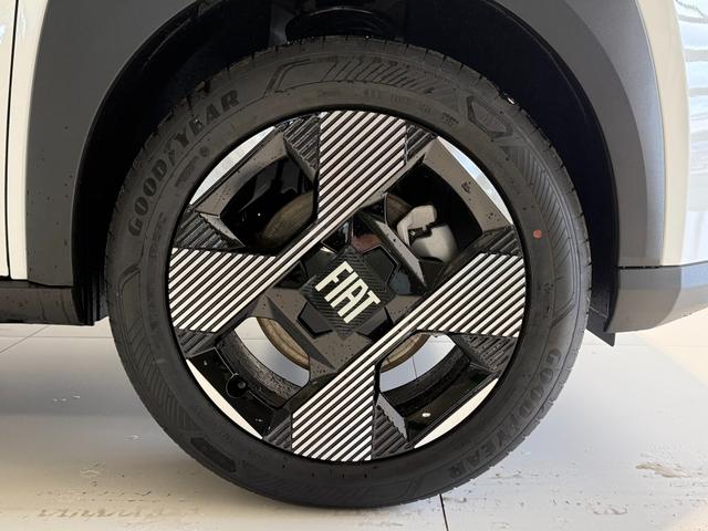 Fiat Grande Panda La Prima Gelato Weiss