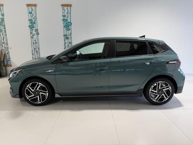 Hyundai i20 N Line Mangrove Green