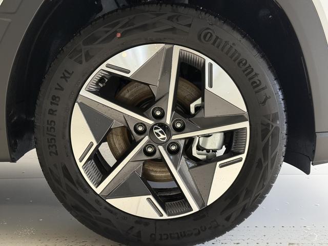 Hyundai Tucson GO Plus Shimmering Silver