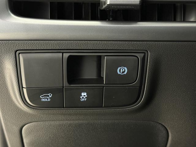 Hyundai Tucson Go Plus Cypress Green