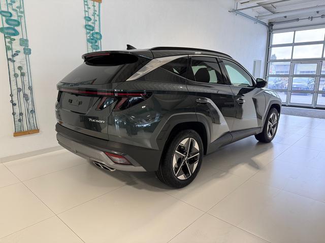 Hyundai Tucson Go Plus Cypress Green