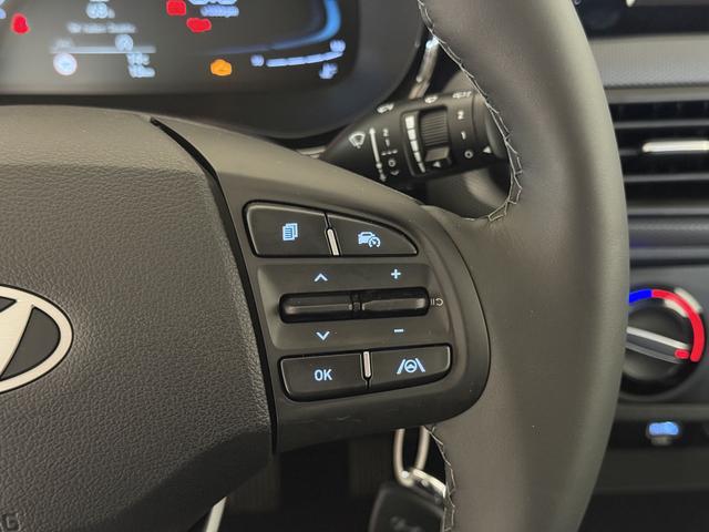 Hyundai i10 Go Atlas White