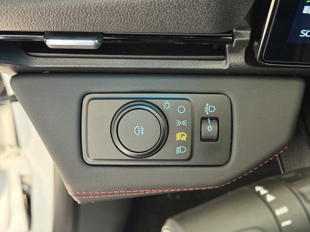 Ford Puma ST-Line Frozen Wei&szlig;