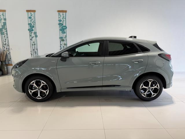 Ford Puma ST-Line Cactus Grau