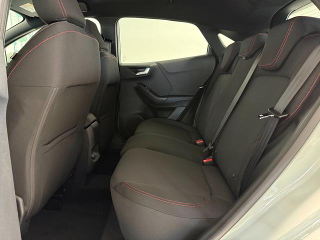 Ford Puma ST-Line Cactus Grau