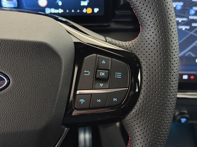 Ford Puma ST-Line Solar Silber