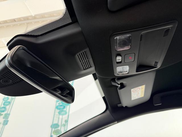 Ford Puma ST-Line Solar Silber