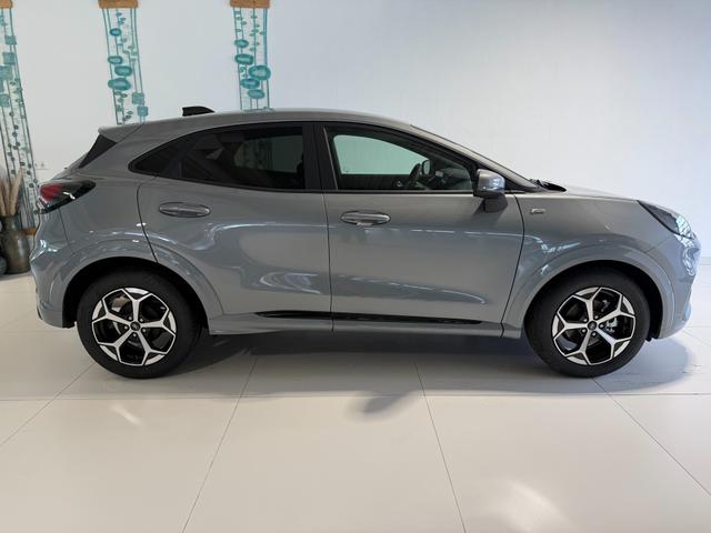 Ford Puma ST-Line Solar Silber