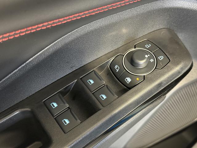 Ford Puma ST-Line Digital Aqua Dach Schwarz