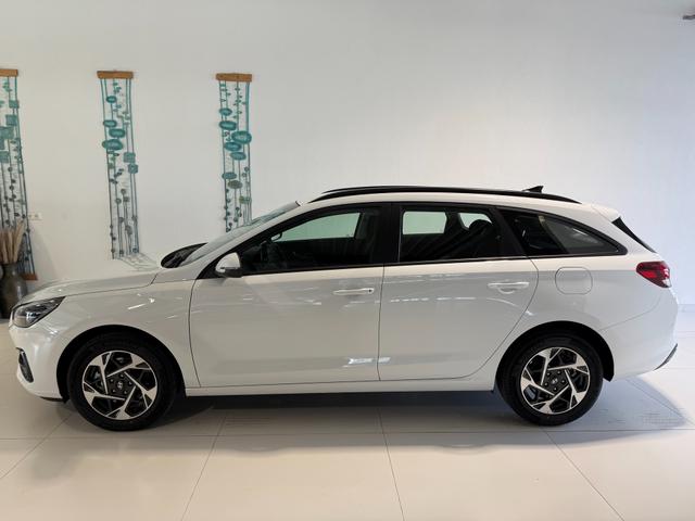 Hyundai i30 Kombi GO Serenity White