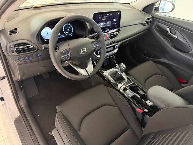 Hyundai i30 Kombi GO Serenity White