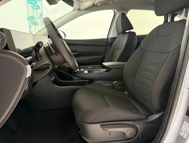 Hyundai Tucson GO Shimmering Silver