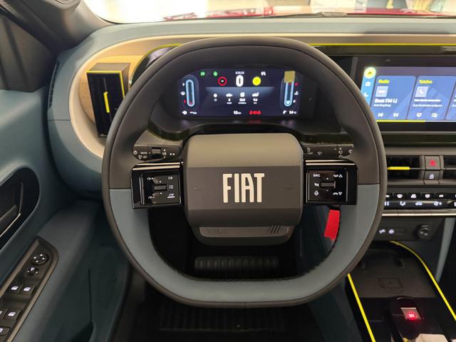 Fiat Grande Panda La Prima Passione Rot