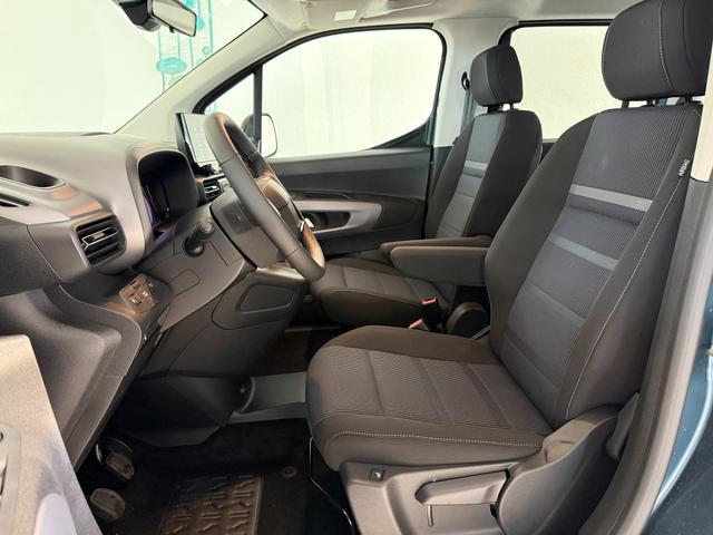 Fiat Doblo L2 Blau Metallic