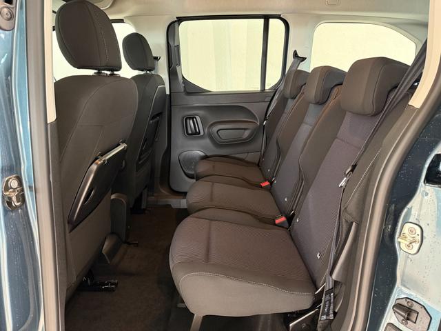 Fiat Doblo L2 Blau Metallic