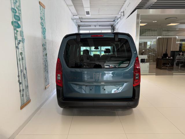 Fiat Doblo L2 Blau Metallic