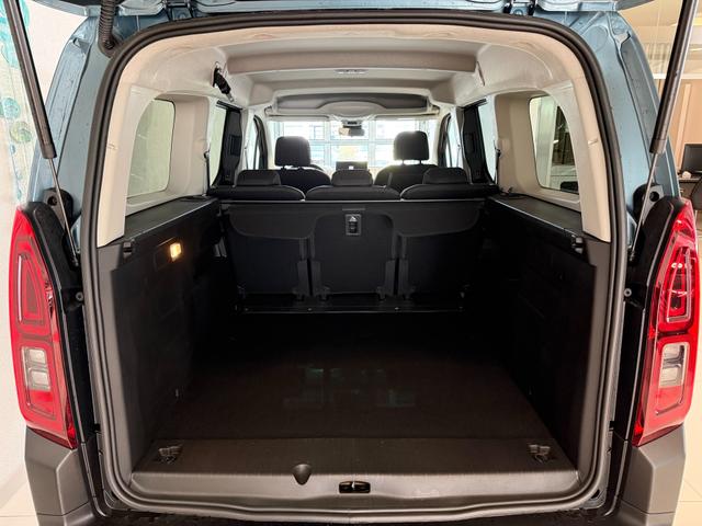 Fiat Doblo L2 Blau Metallic