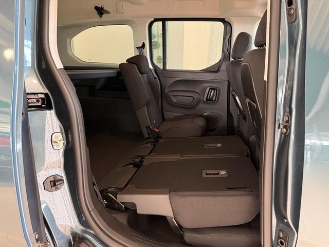 Fiat Doblo L2 Blau Metallic