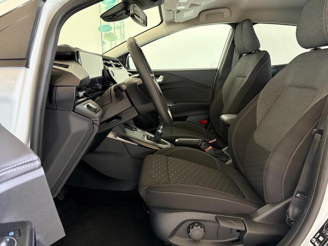 Ford Puma Titanium Frozen White