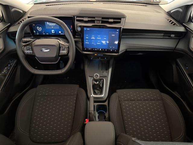 Ford Puma Titanium Agate Schwarz