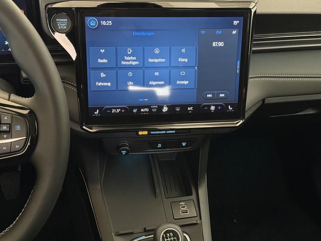 Ford Puma Titanium Agate Schwarz