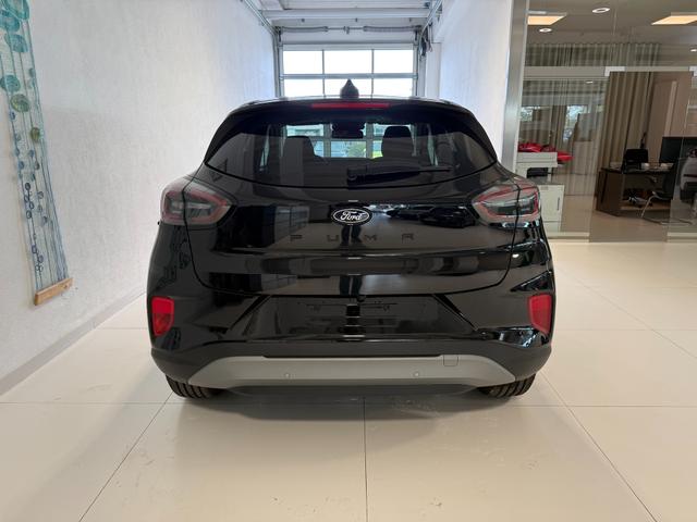 Ford Puma Titanium Agate Schwarz