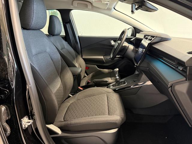 Ford Puma Titanium Agate Schwarz