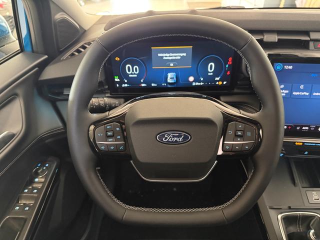 Ford Puma Titanium Digital Aqua Blau