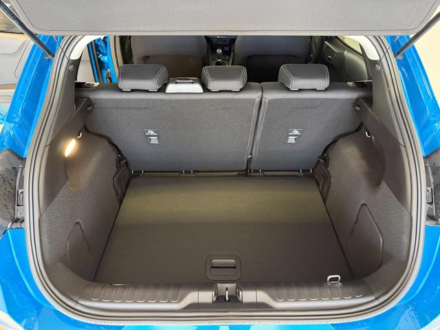 Ford Puma Titanium Digital Aqua Blau