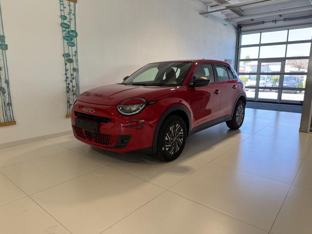 Fiat 600 - Speciale Hybrid 1.2 T3 81 kW (110 PS) DCT Winter-Paket, Klimaanlage, Radio, DAB, Android Auto, Apple CarPlay, Freisprecheinrichtung, Bluetooth, Regensensor, Einparkhilfe hinten, LED-Scheinwerfer, uvm.