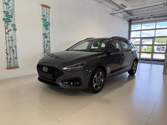 Hyundai i30 - GO 1.5 DPI 71 kW (97 PS) Radio, DAB, Android Auto, Apple CarPlay, Navigationssystem, Bluetooth, Klimaanlage, Lenkradheizung, Sitzheizung, R&uuml;ckfahrkamera, Einparkhilfe vorne und hinten, 16 Zoll Leichtmetallfelgen, uvm.