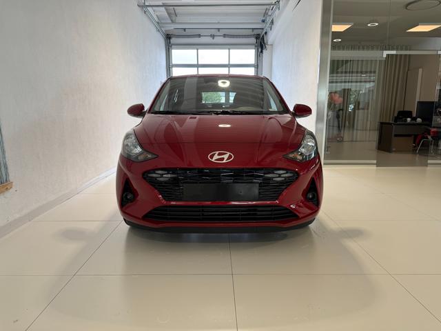 Hyundai i10 Go Plus Dragon Red