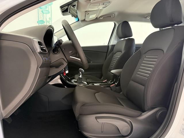 Hyundai i30 GO Serenity White
