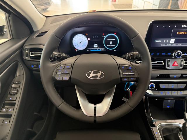 Hyundai i30 GO Serenity White