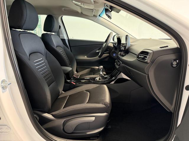 Hyundai i30 GO Serenity White