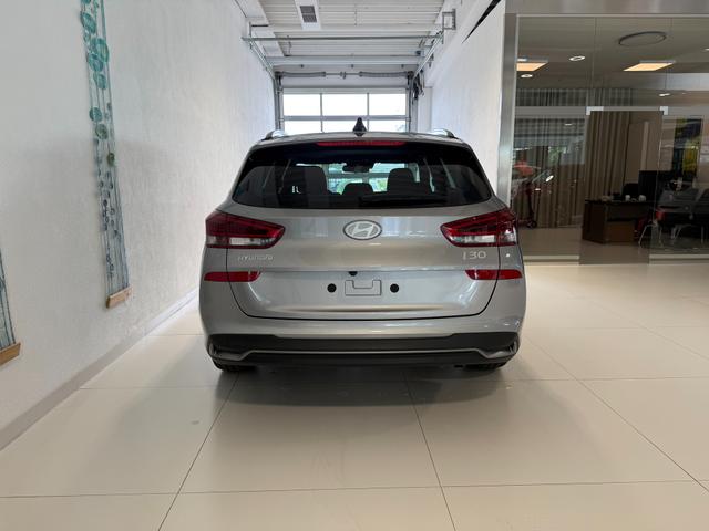 Hyundai i30 Kombi GO Plus Shimmering Silver