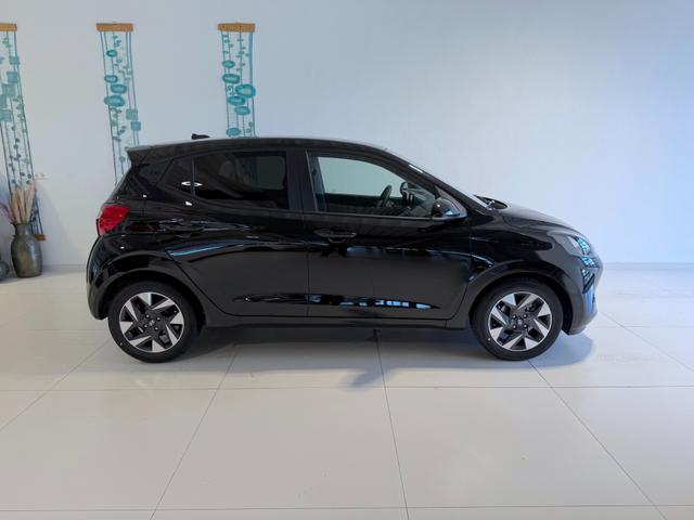Hyundai i10 Go Plus Phantom Black
