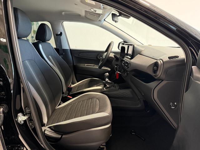 Hyundai i10 Go Plus Phantom Black