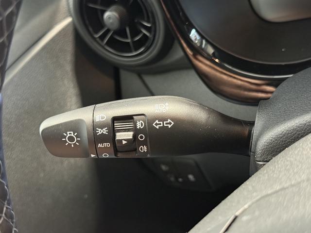 Hyundai i10 Go Plus Phantom Black