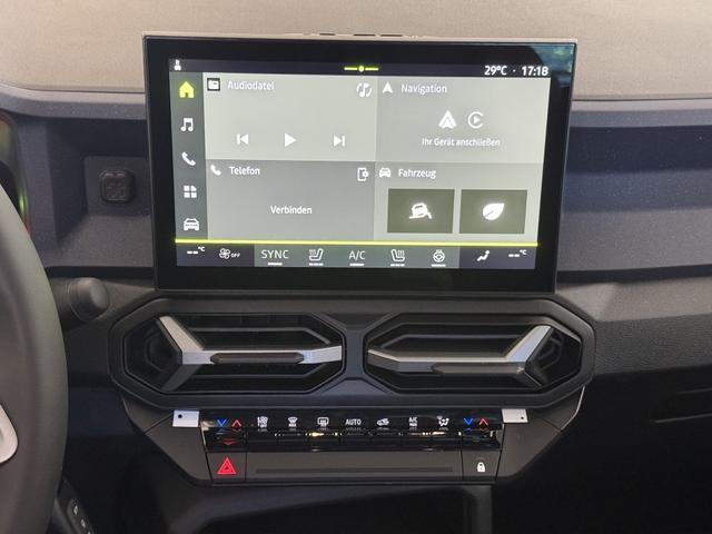 Dacia Bigster Zeder Gruen