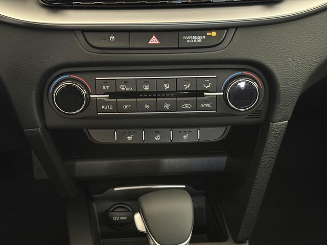 Kia XCEED Blue Flame