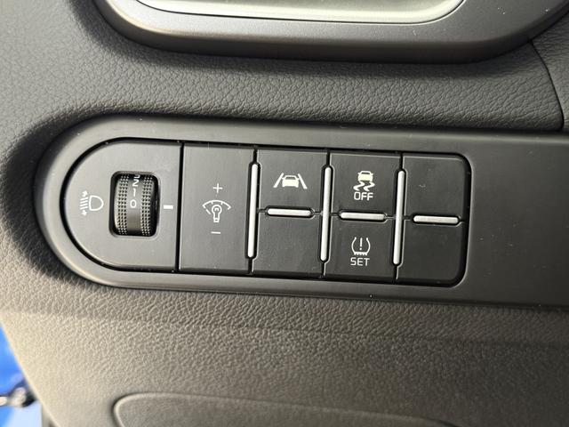 Kia XCEED Blue Flame