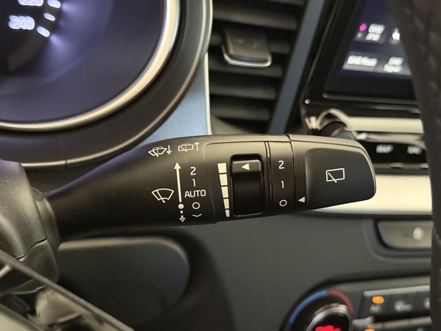 Kia XCEED Dark Penta Metal