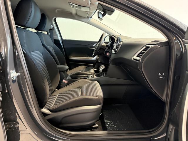 Kia XCEED Dark Penta Metal