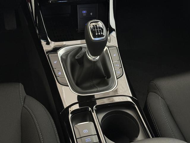 Hyundai i30, Beispielbilder, ggf. teilweise mit Sonderausstattung