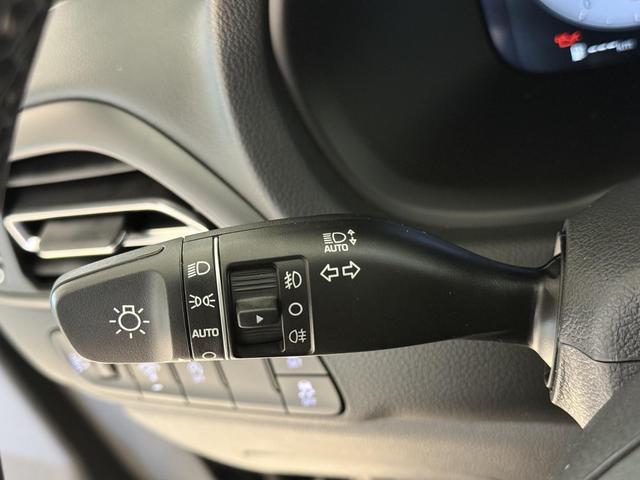 Hyundai i30, Beispielbilder, ggf. teilweise mit Sonderausstattung