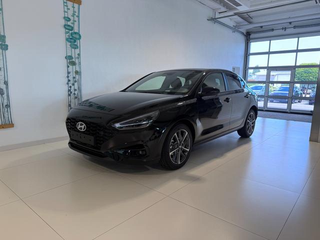 Hyundai i30 - GO+ 1.5 T-GDI 48V 103 kW (140 PS) Toter-Winkel-Assistent, Lenkradheizung, Sitzheizung, 2-Zonen-Klimaautomatik, Induktive Ladestation, DAB, Apple CarPlay, Android Auto, Navigationssystem, LED-Scheinwerfer, 17 Zoll Leichtmetallfelgen, uvm.